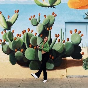 Meet your Posher, Betsy